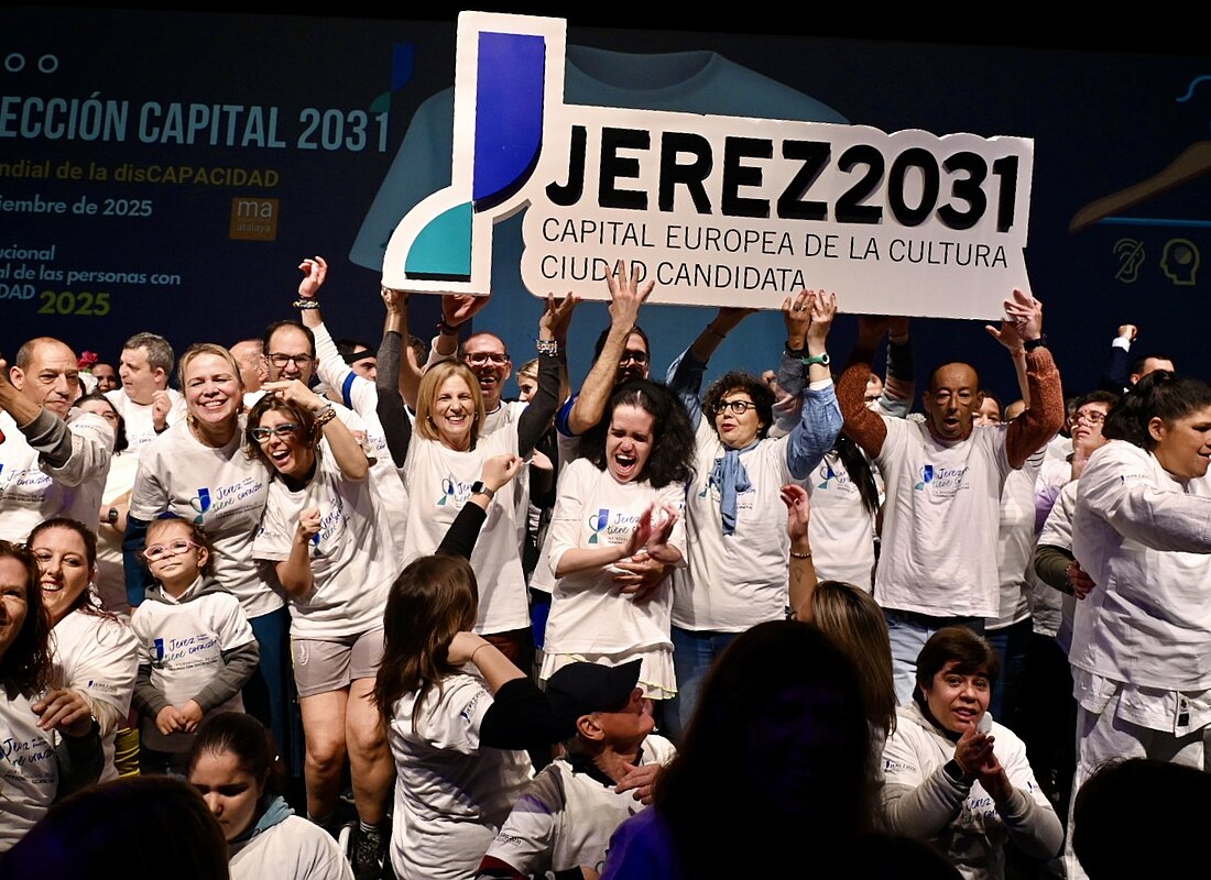 #htmlcaption-2 La alcaldesa preside el acto del Día de la Discapacidad