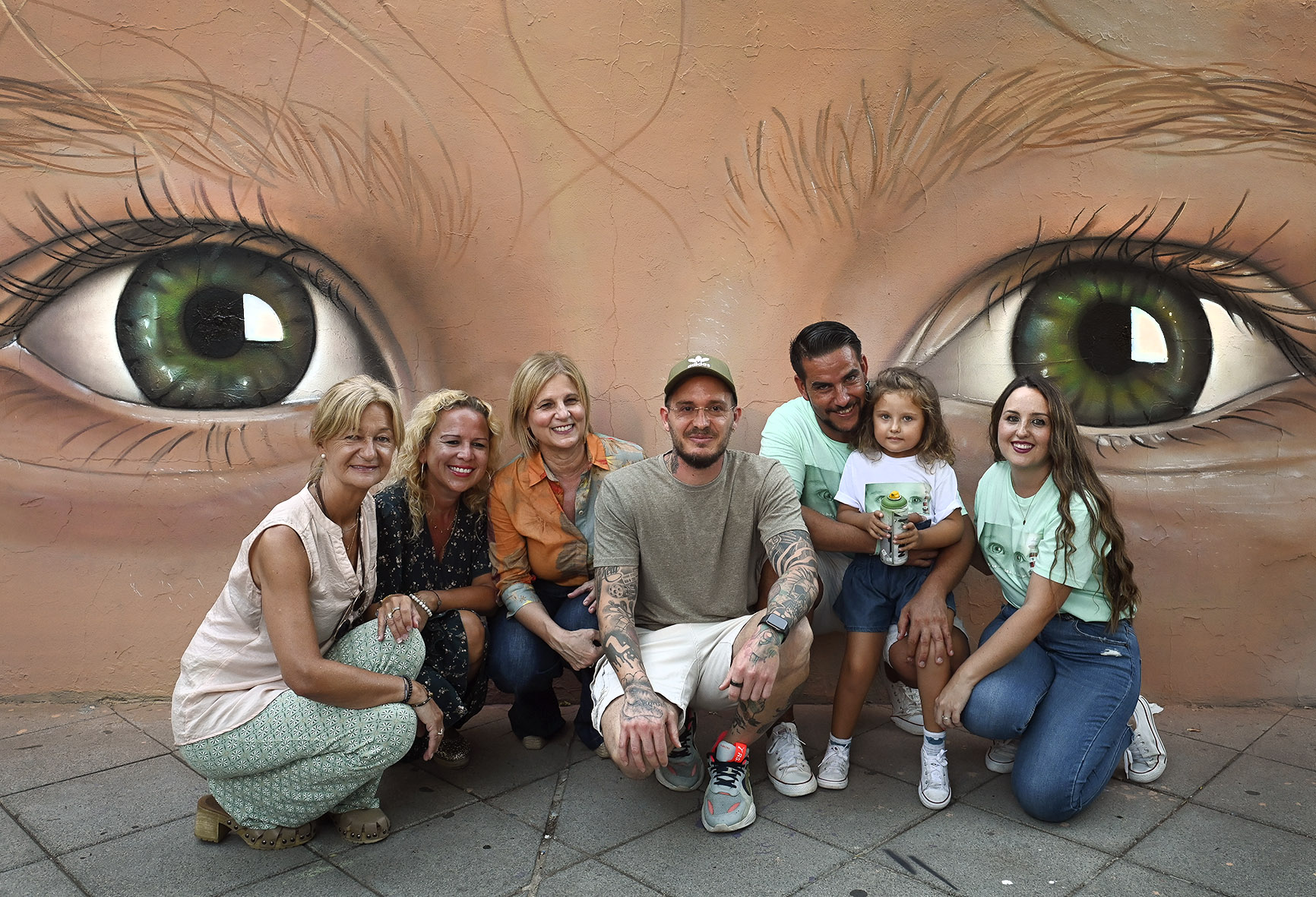 Alcaldesa inaugura el mural de Valentina