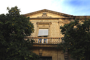 Fachada del CEIP Miguel de Cervantes