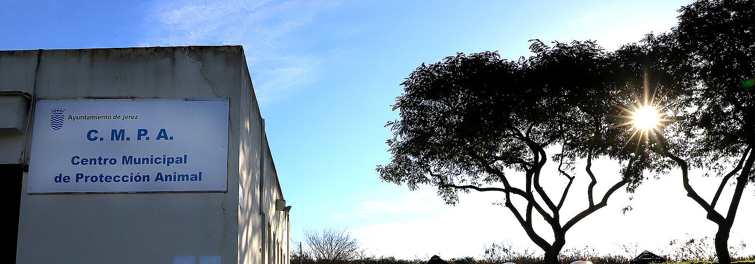 Exterior del Centro de Protección Animal