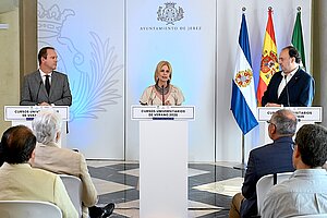Archivo. Los cursos de Verano comenzarán con la conferencia inaugural el sábado 12 de septiembre