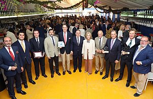 La alcaldesa asiste a la entrega de los premios taurinos del Casino Jerezano