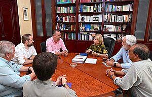 La alcaldesa se ha reunido con la Junta de Gobierno de la Hermandad del Transporte