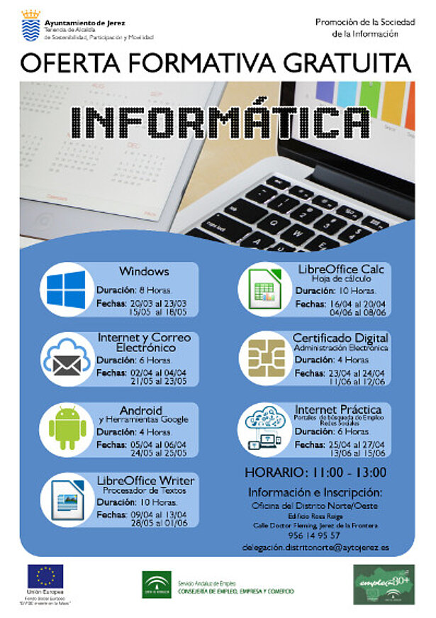 Una imagen de una entrega de diplomas de estos cursos de informática