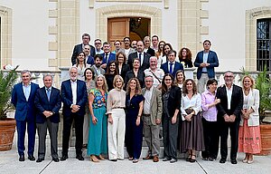 La alcaldesa asiste al III Encuentro de la Ciencia en los Museos de la Atalaya