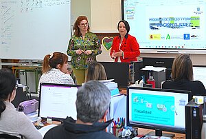 Nela García visita el Programa Magister Jerez