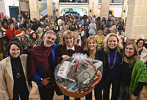 La alcaldesa durante la zambomba