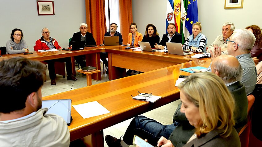 #htmlcaption-2 Archivo. Reunión Consejo Social de la Ciudad