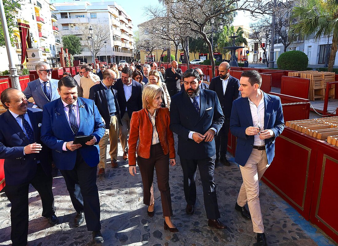 #htmlcaption-1 La alcaldesa realiza una supervisión técnica de la Carrera Oficial