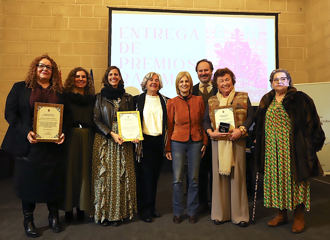 #htmlcaption-1 La alcaldesa preside el acto institucional del Día de las Mujeres