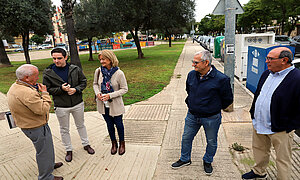 Jaime Espinar y Carmen Pina durante la visita