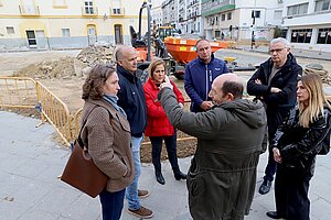 La delegada durante la visita a la obra