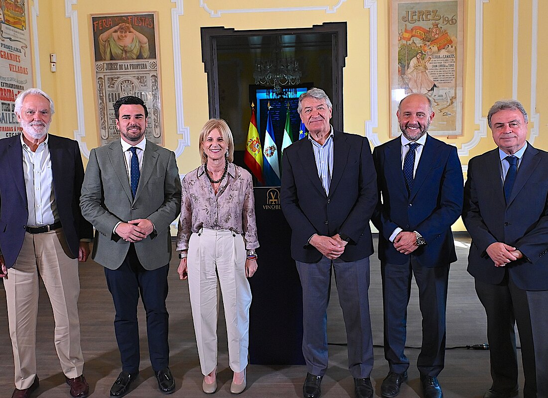 #htmlcaption-1 La alcaldesa ha presentado una nueva edición de Vinoble que se celebrará en el Alcázar