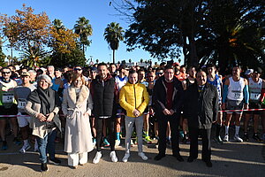 La alcaldesa ha dado la salida a la Carrera de los Reyes Magos