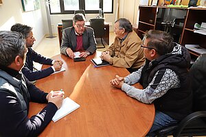 El delegado de Deportes durante la reunión