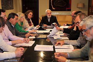 El teniente de alcaldesa durante la reunión