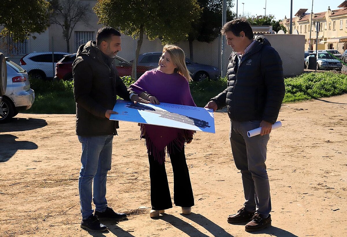 La Alcaldesa Anuncia La Construcción De 206 Plazas De Aparcamiento