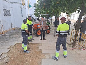 Jaime Espinar visita barriada Las Viñas