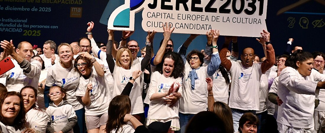 #htmlcaption-2 La alcaldesa preside el acto del Día de la Discapacidad